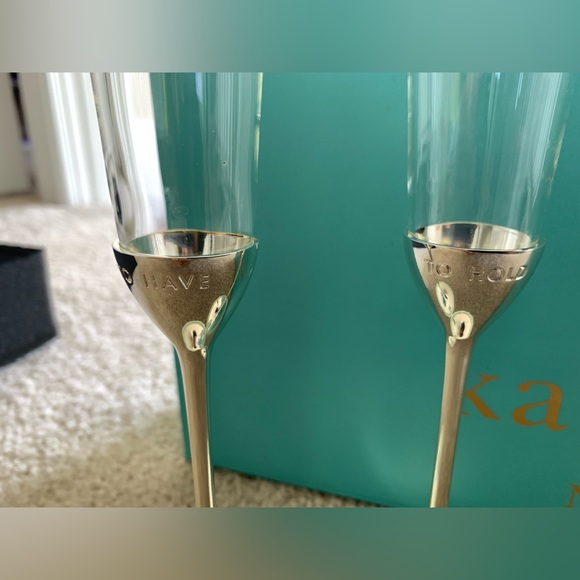 Kate Spade “To Have, To Hold” Toasting Flute Pair - Picture 3 of 4